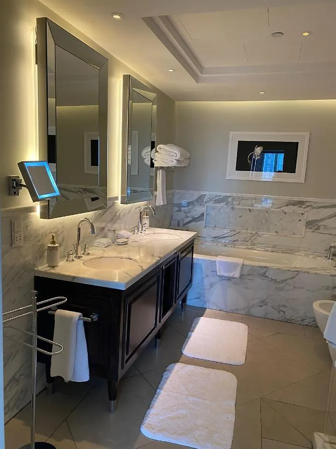 Amazing 2 Bedroom With Full Burj View Dubai